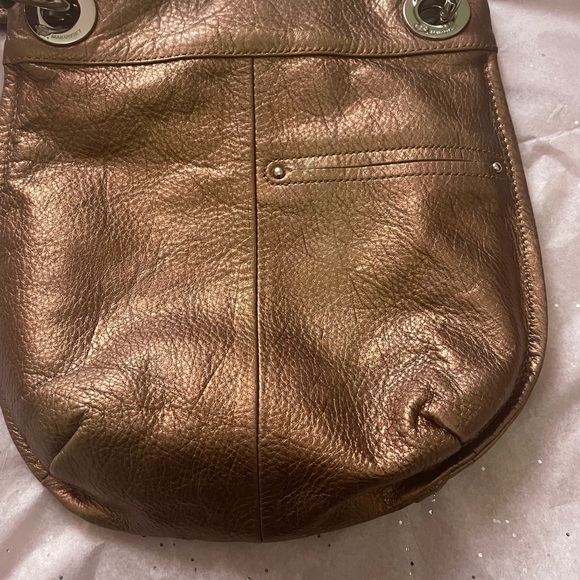 B. Makowsky Bronze Metallic Leather crossbody - Picture 3 of 6